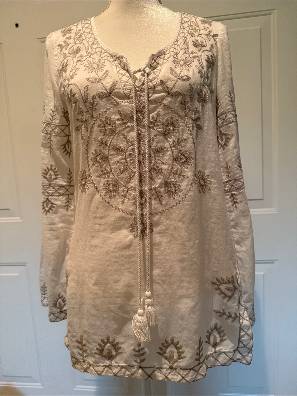 Monoreno SZ S Cream Boho Embroidered Top with Tan Stitch Detail - Semi Sheer